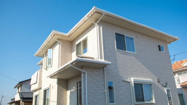 【北九州市戸畑区】雨どい交換・外壁部分補修